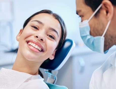 Women at the dentist